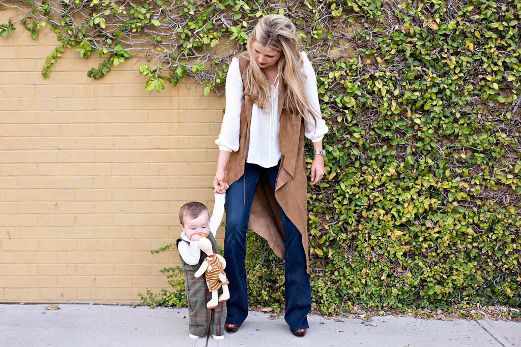 Fall Essentials from Tootsies // www.theHisfor.com // Megan Weaver Photography