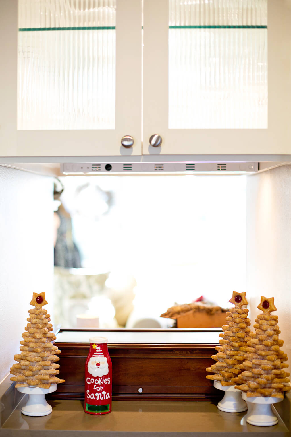 Make This Season Special // Holiday Home Tour // Christmas Decor // www.https://www.thehisfor.com